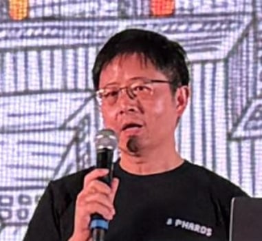Alex Zhang