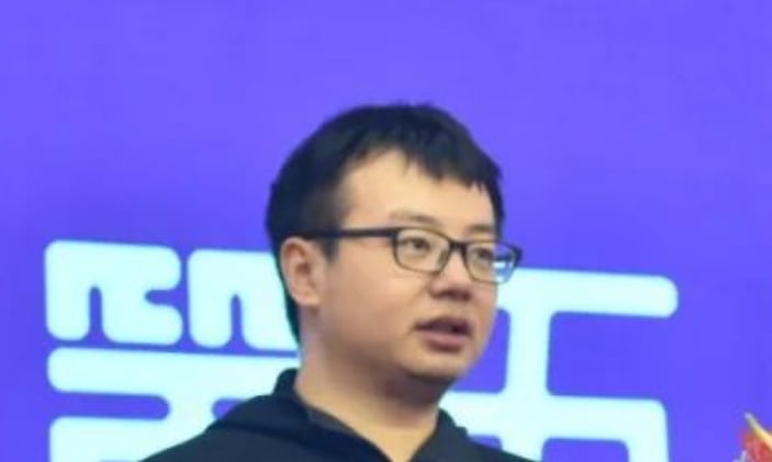 Dong Zhou